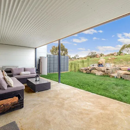 Luxury 5 Bedroom Home - Sentinel Chalet - Snowy Mountains - Jindabyne Exterior photo